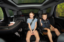 Load image into Gallery viewer, Kani 4-in-1 Convertible Car Seat
