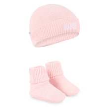 Load image into Gallery viewer, BOSS Knit Logo Cap and Baby Shoes i
